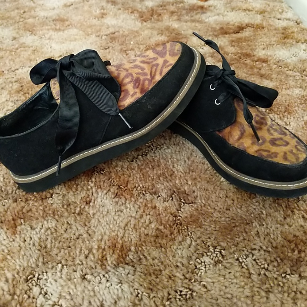 Black and Leopard print creepers